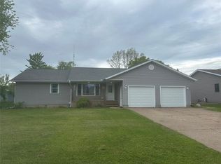 40109 Winsand Dr, Osseo, WI 54758