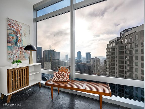 5th image of 333 N Canal St APT 2906