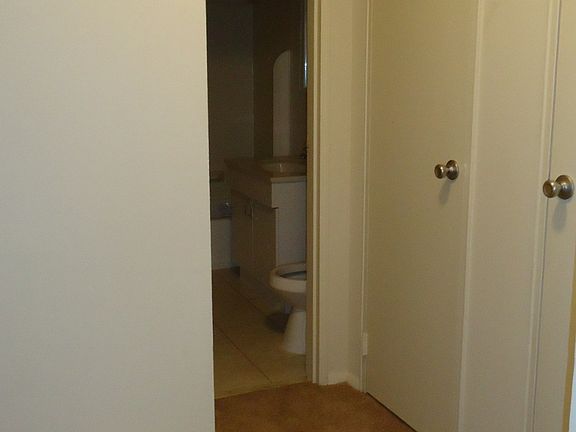 4th image of 23 Hasbrouck Dr APT E