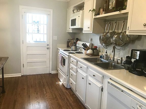 Kitchen to back yard