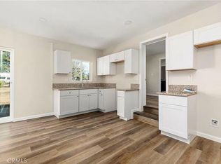 621 1/2 S Mistletoe Ave, San Jacinto, CA 92583