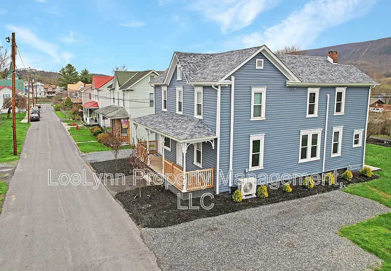 14208 Temple St #14208 — Photo 6