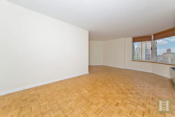 Rented by Halstead Real Estate | media 2