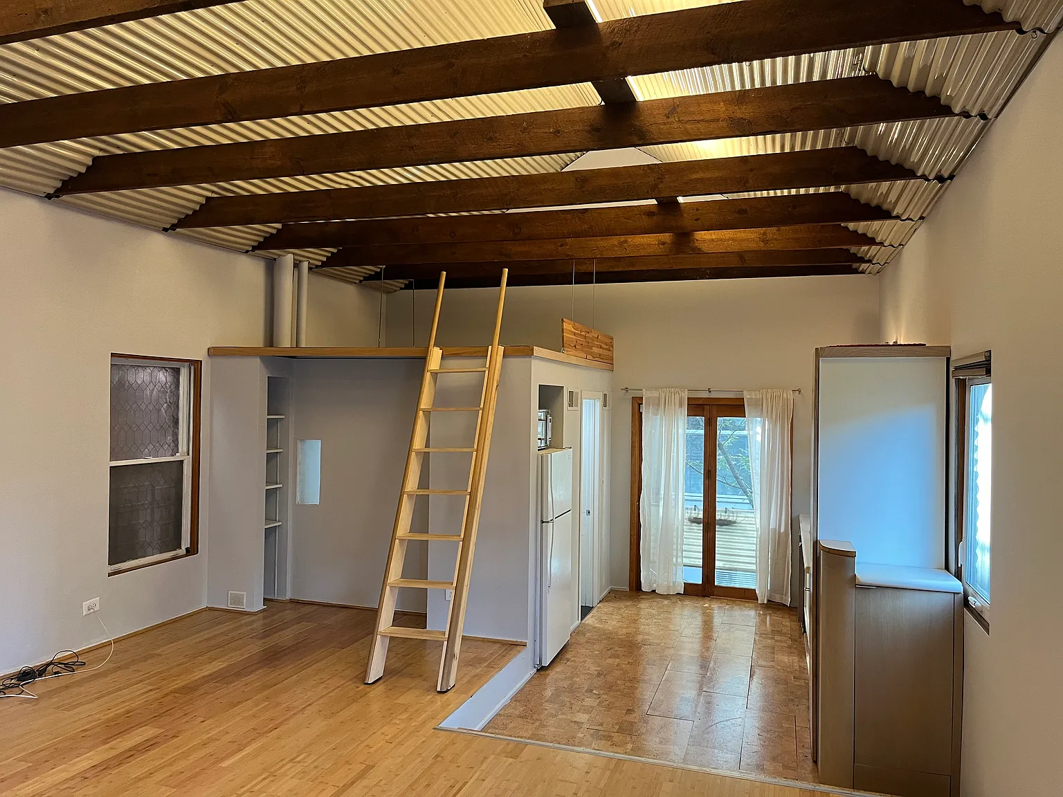 1 bed, 570 sqft, $1,800 — Photo 4