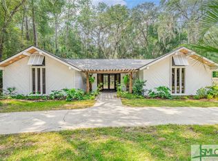 2 Senauki Ln, Savannah, GA 31411