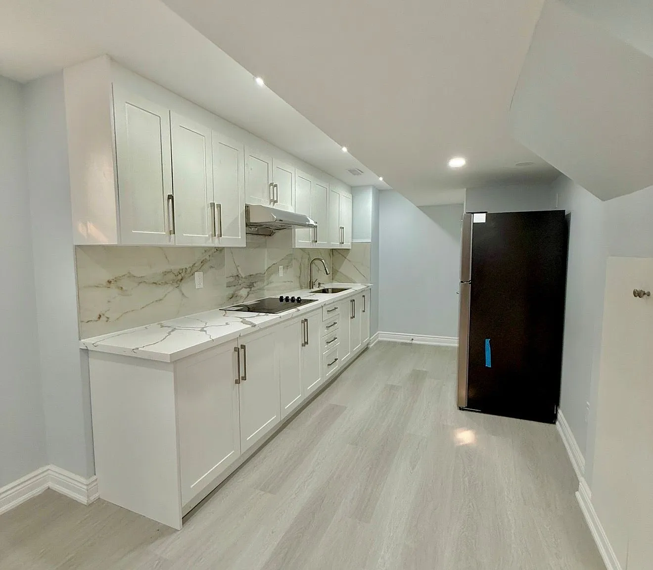 2 bed, $1,900 — Photo 3