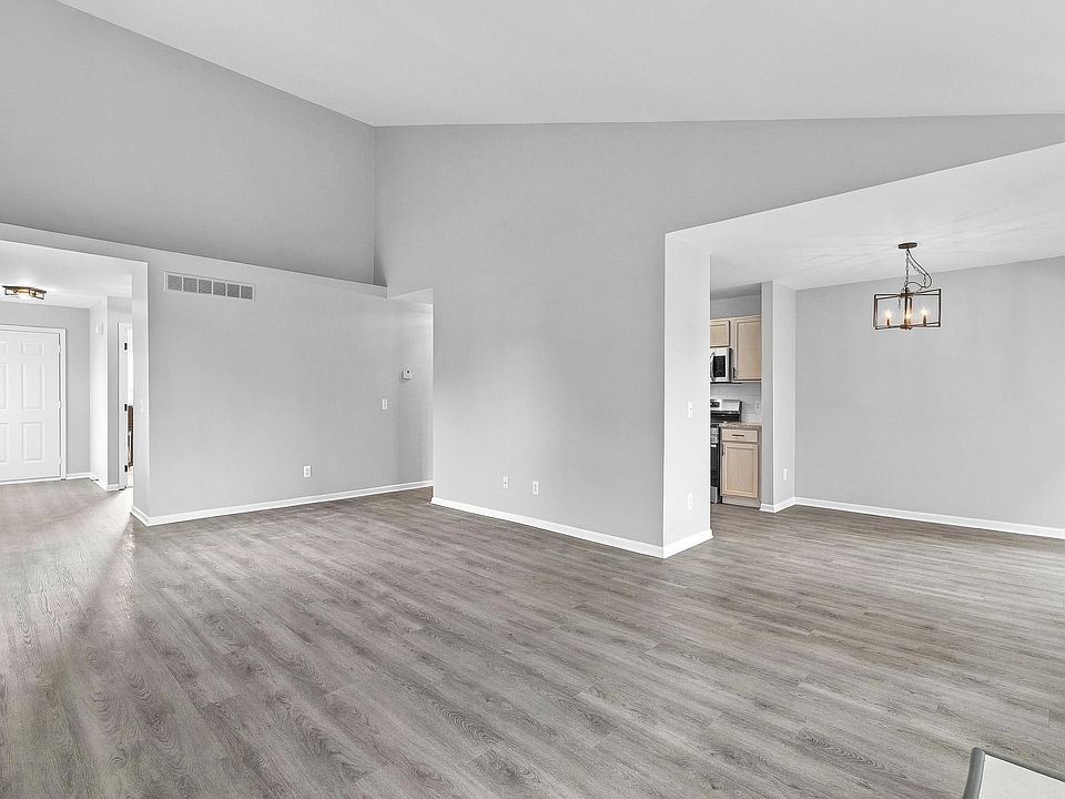 6374 Club Ct W, photo 12
