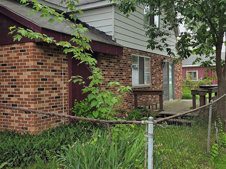 2nd image of 3178 Kenrick St