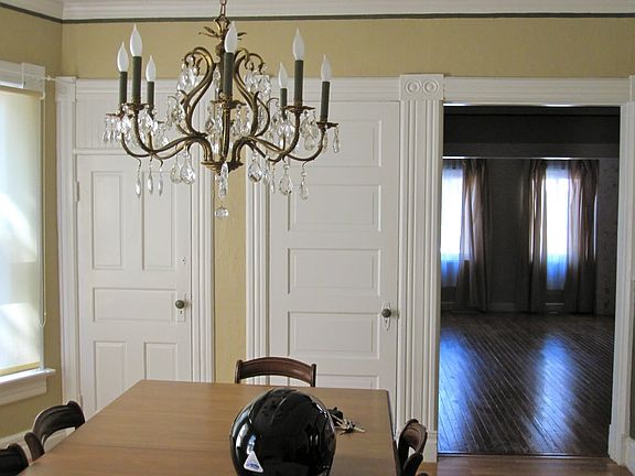 3rd image of 1548 Mayo Ave