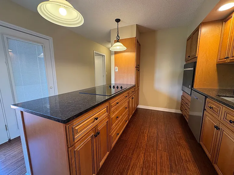 1701 Tower Rd — Photo 15