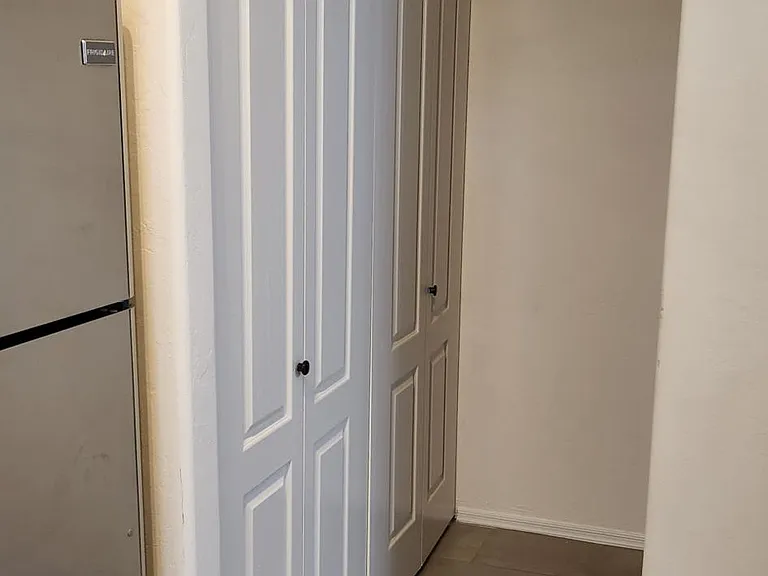 washer/dryer closet