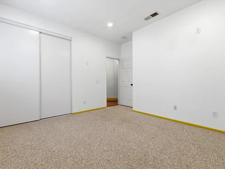 23732 Bella Vista Rd — Photo 24
