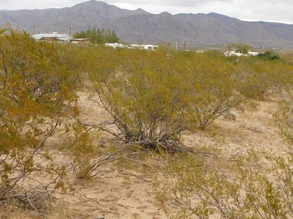 306-03-054 N Amado Rd, Golden Valley, AZ 86413