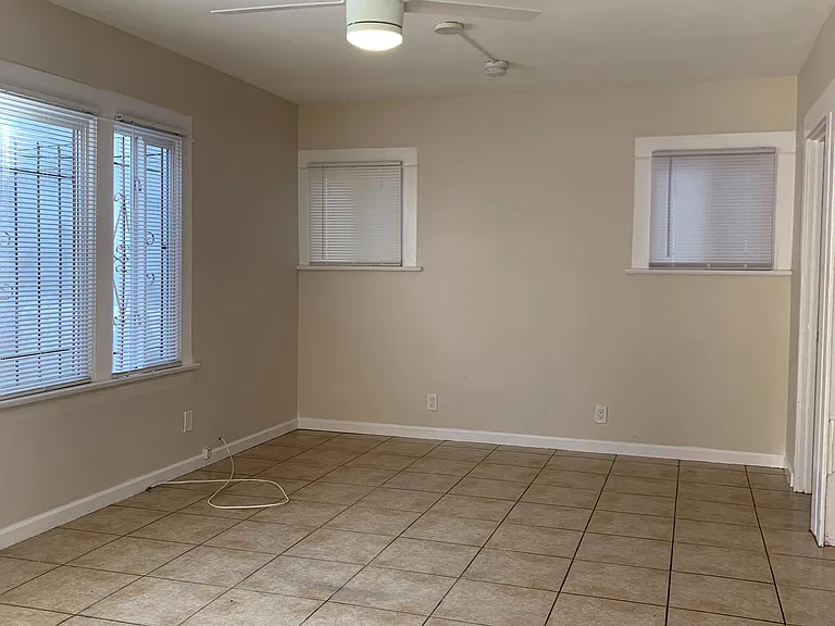 2116 Adair St #2118-1/4 — Photo 11