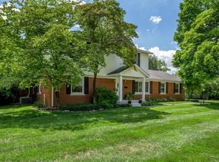 352 Albany Rd, Lexington, KY 40503