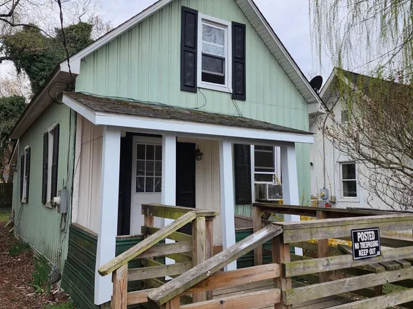 615 Center St, Laurel, DE 19956