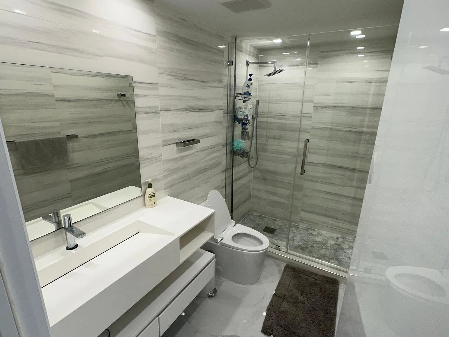 19380 Collins Ave — Photo 3