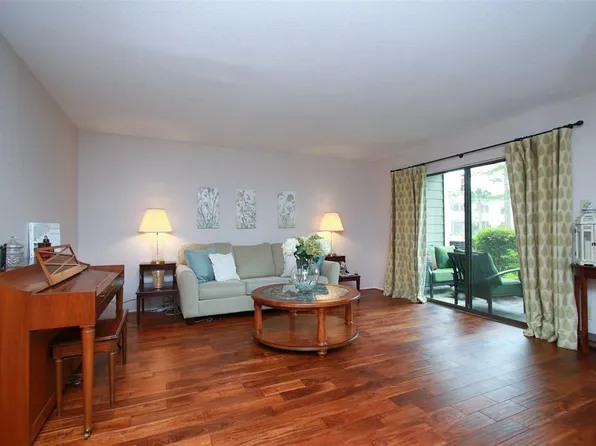 14911 Wunderlich Dr APT 1009, Houston, TX 77069