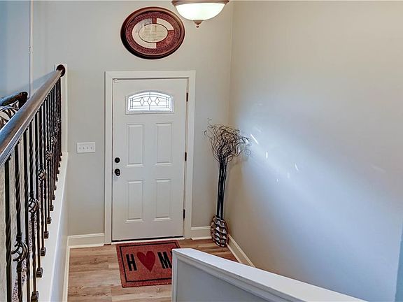 3rd image of 12901 Byars Rd