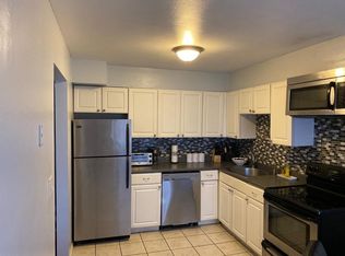 2710 South Rd UNIT D10, Poughkeepsie, NY 12601