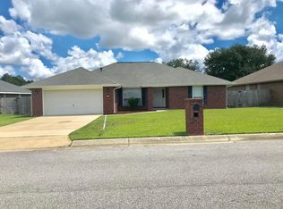 5322 Deer Oak Dr, Pace, FL 32571