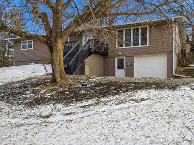 281 Washington St N, Riverside, IA, 52327