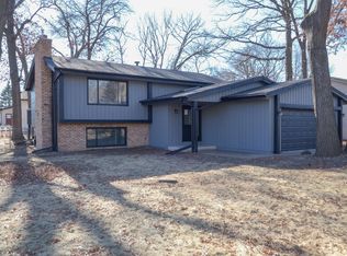 1150 107th Ave NE, Blaine, MN 55434