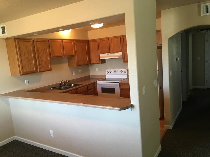 2nd image of 229 1st St Unit D