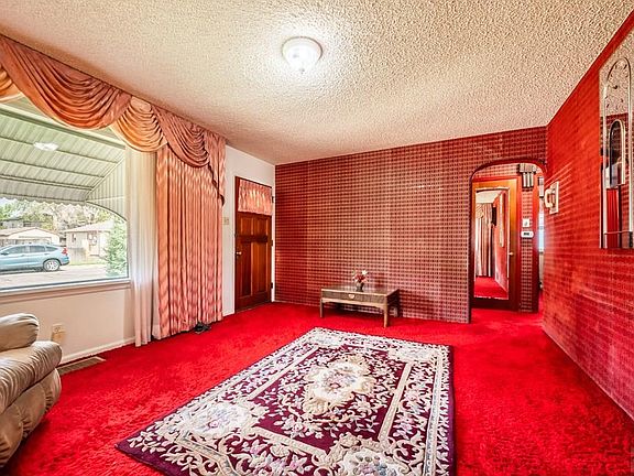 3rd image of 734 Morrison Ave