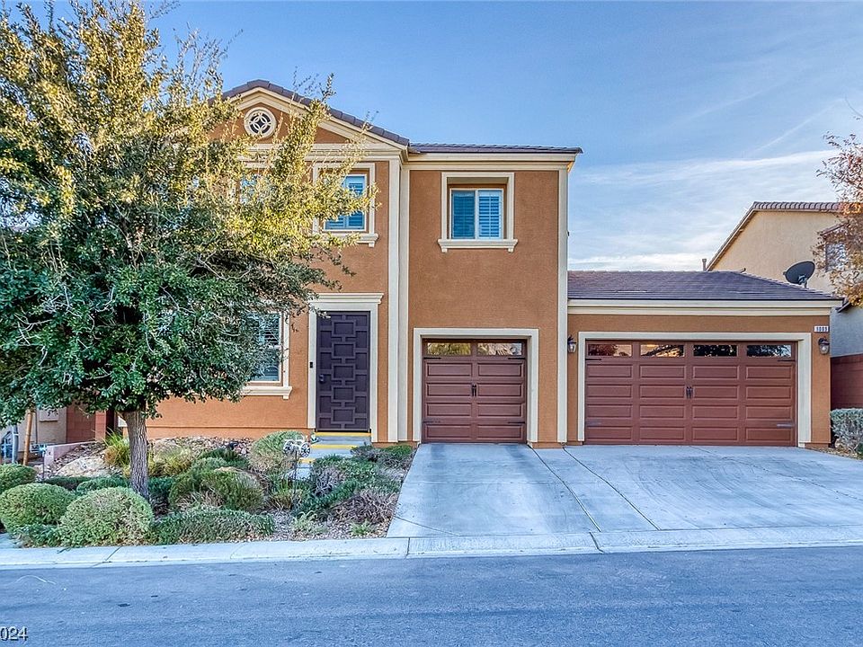 1st image of 1009 Old Creek Way
