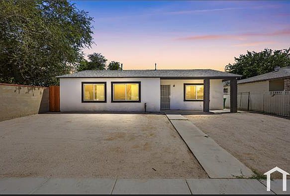 1st image of 44648 Fern Ave #1