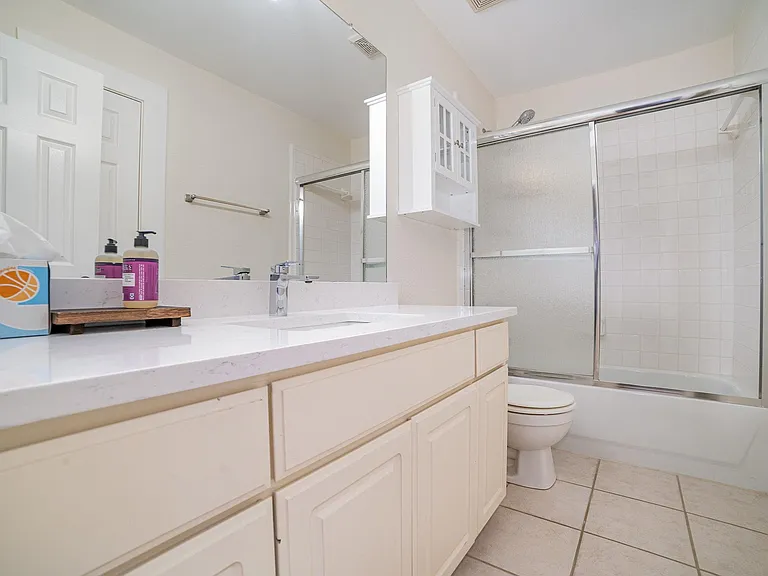 9809 Enmore Ln — Photo 19