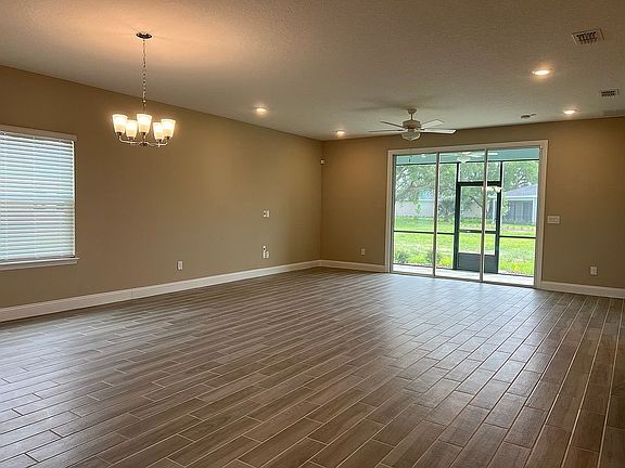 3rd image of 4217 Acoma Dr