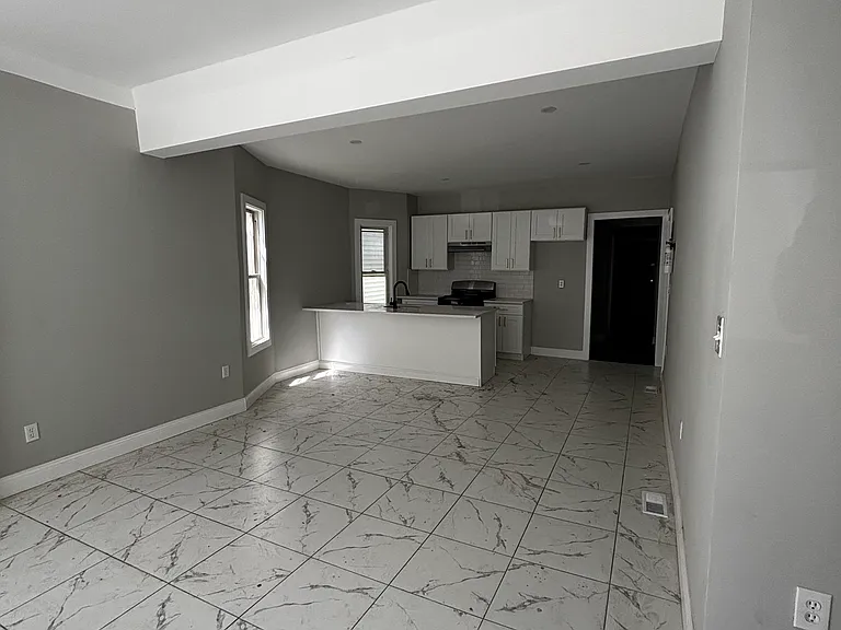 57 Treacy Ave #1 — Photo 1