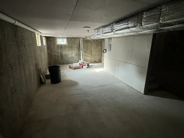18 Montclair Ave #3 — Photo 12