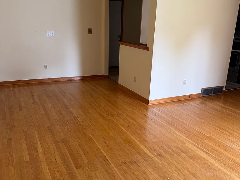 6515 Tearose Dr — Photo 3