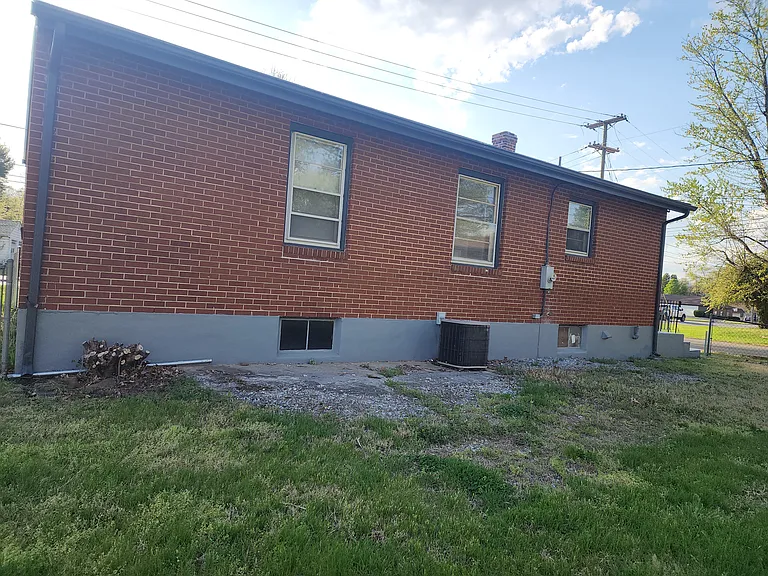 3843 Plantation Rd NE — Photo 19