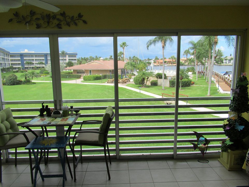 1st image of 921 Spanish Cir APT 238
