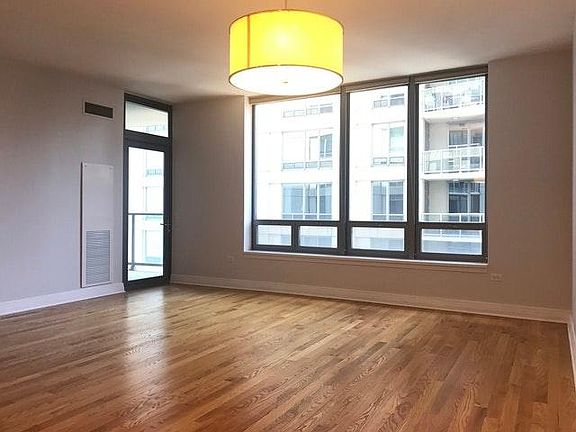 4th image of 600 N Lake Shore Drive # Fl 31ST