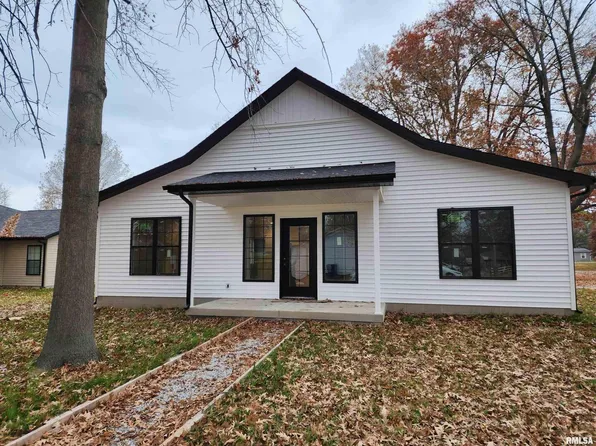 200 Madison St, Cambria, IL 62915
