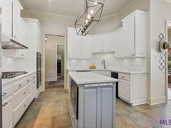 4th image of 37207 S Lakeshore Ave