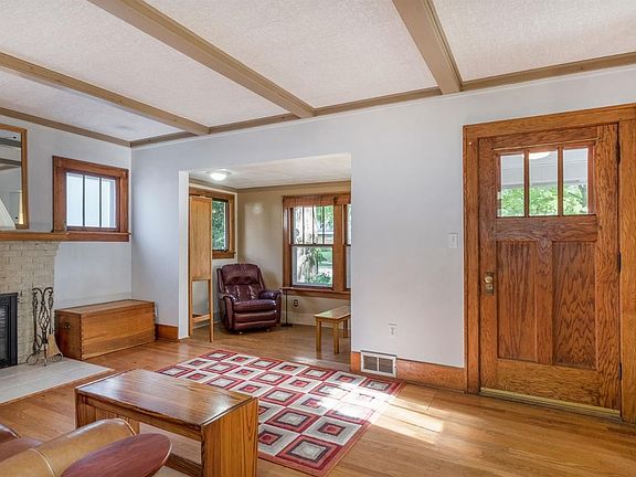 5th image of 1401 Miller Ave