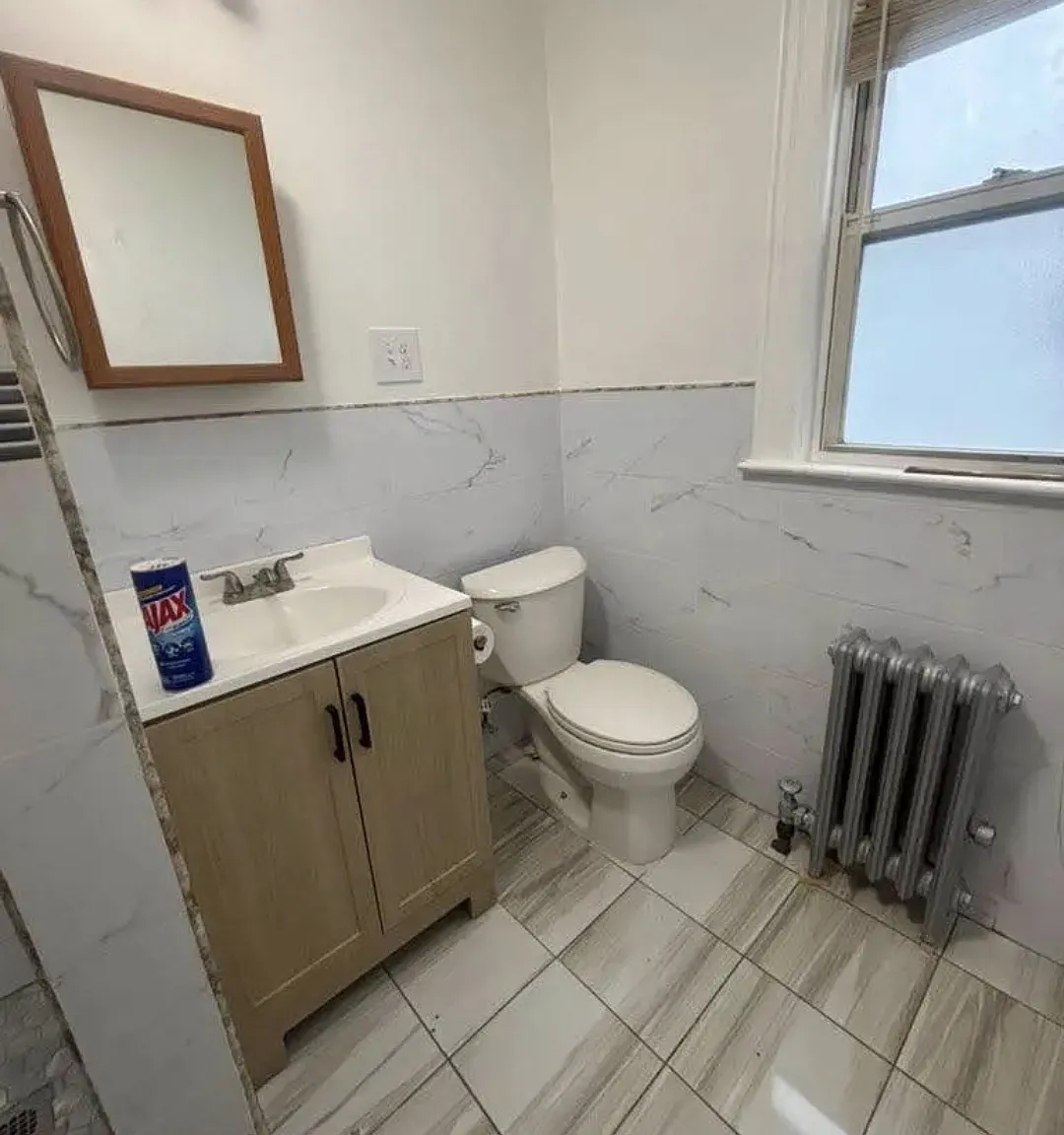 1 bed, $2,300 — Photo 1
