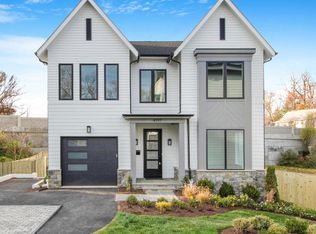 4197 E West Hwy, Chevy Chase, MD 20815