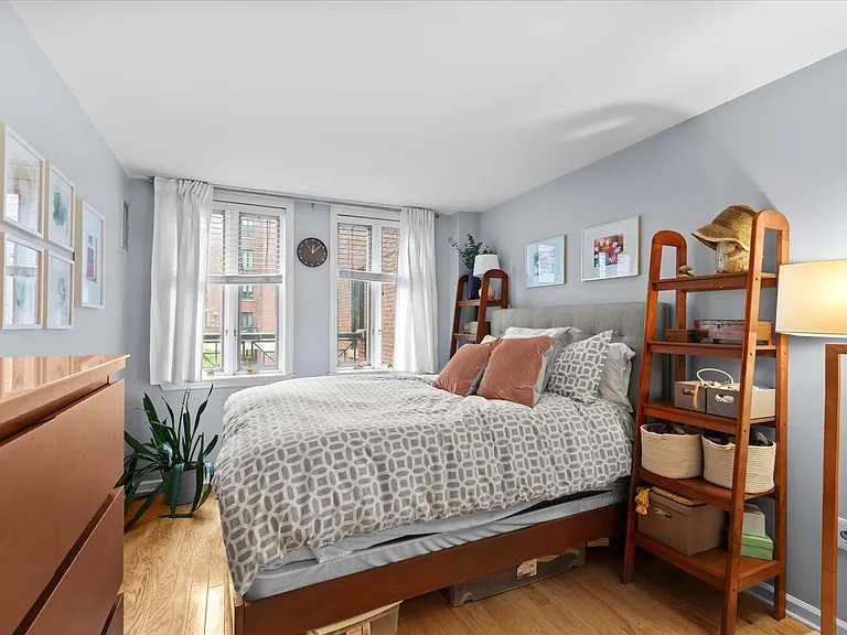 10 Rogers St #214 — Photo 16