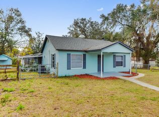 6010 SE Earp Rd, Belleview, FL 34420