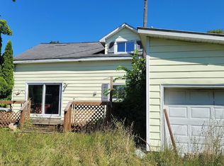 7290 N Broadway Rd, Freeport, MI 49325