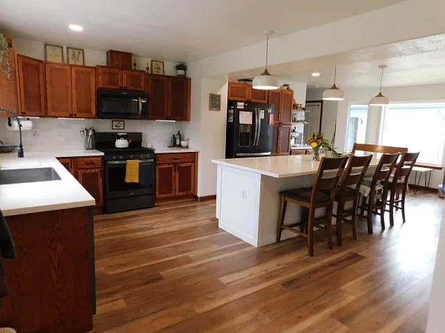 7300 N Esther Dr — Photo 6