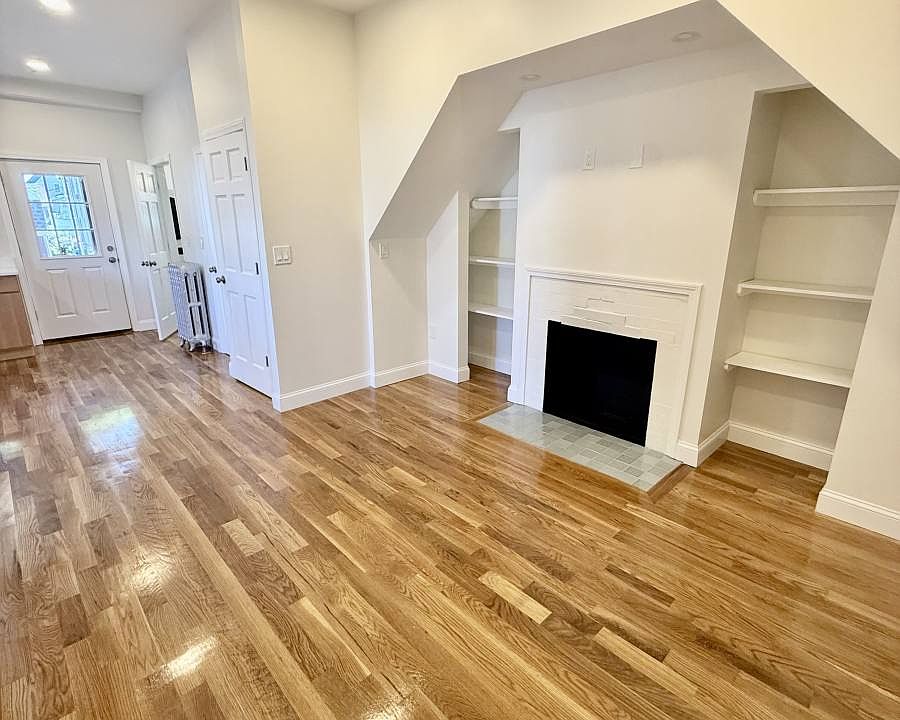 1st image of 122 Chestnut St