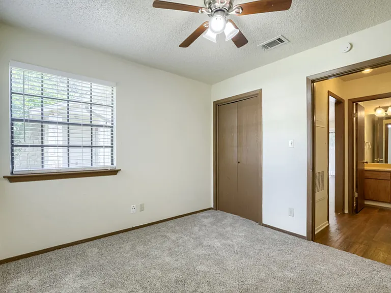 2504 Howellwood Way #A — Photo 12